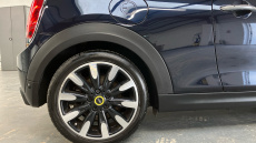 MINI Hatchback 1.5 Cooper Exclusive II 5dr Auto Petrol Hatchback